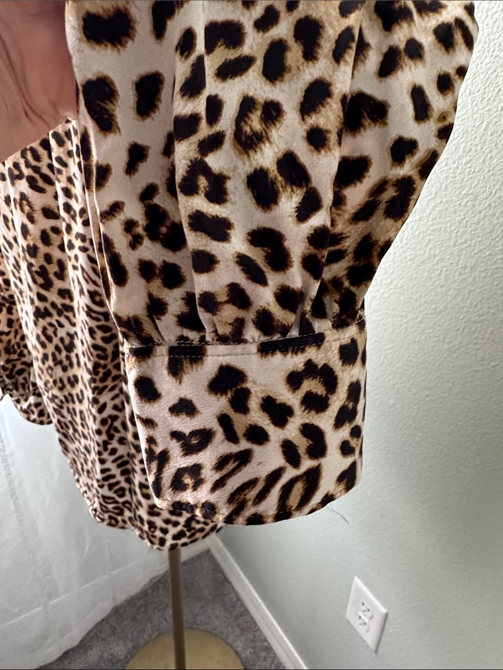 Tommy Bahama Silk Blouse - Picture 3 of 7